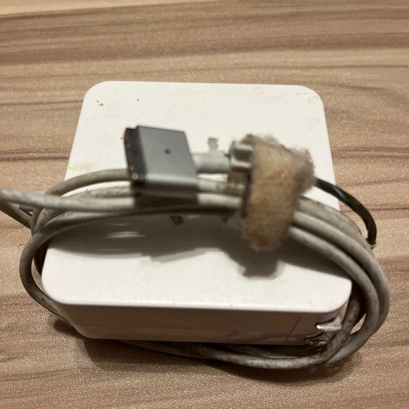 Computer Charger - Picture 13 of 16